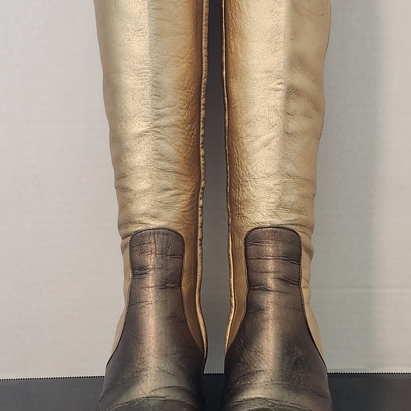 Gucci Tom Ford FW 2000 Knee High Golden Boots. Vintage. - Picture 2 of 8
